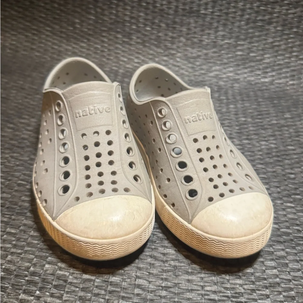 Native breathable lightweight