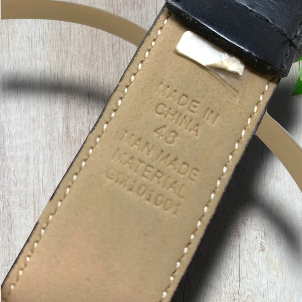 Unbranded black bonded