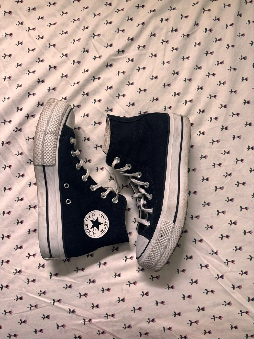 Converse Black High-Top Kids Sneakers with White Trim