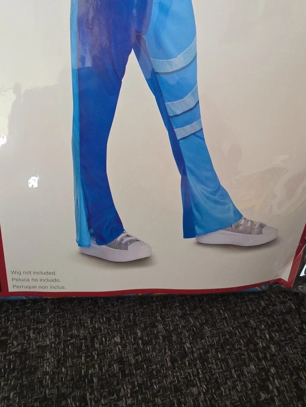 Disguise thes brand