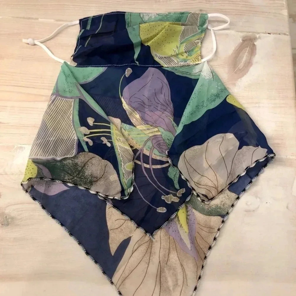 N/A neck scarf