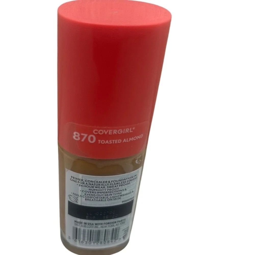 Covergirl‎ Outlast Extreme Wear 3-in-1 Foundation 870 Toasted Almond SPF 18 1oz