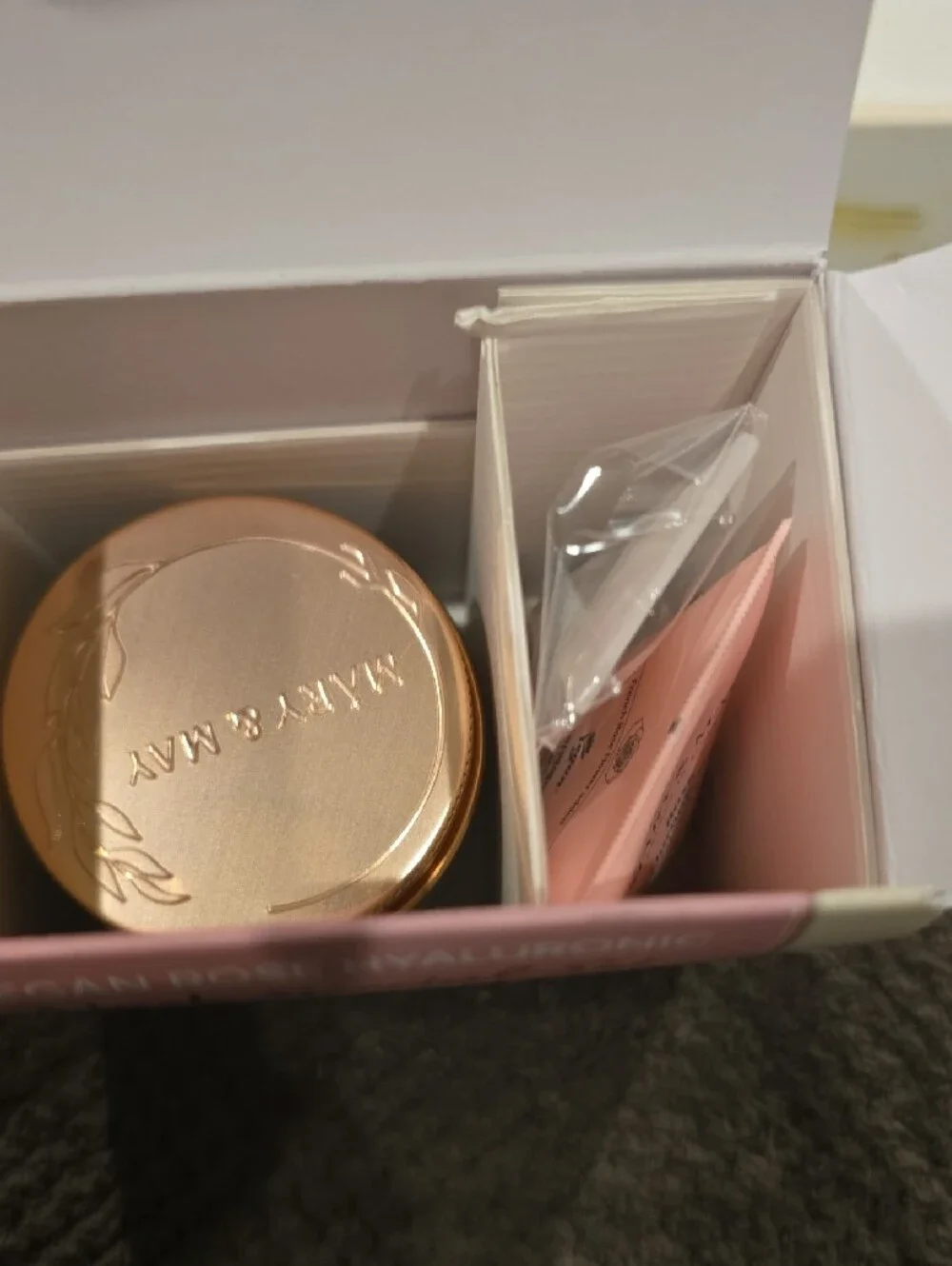 Mary&May rose hyaluronic