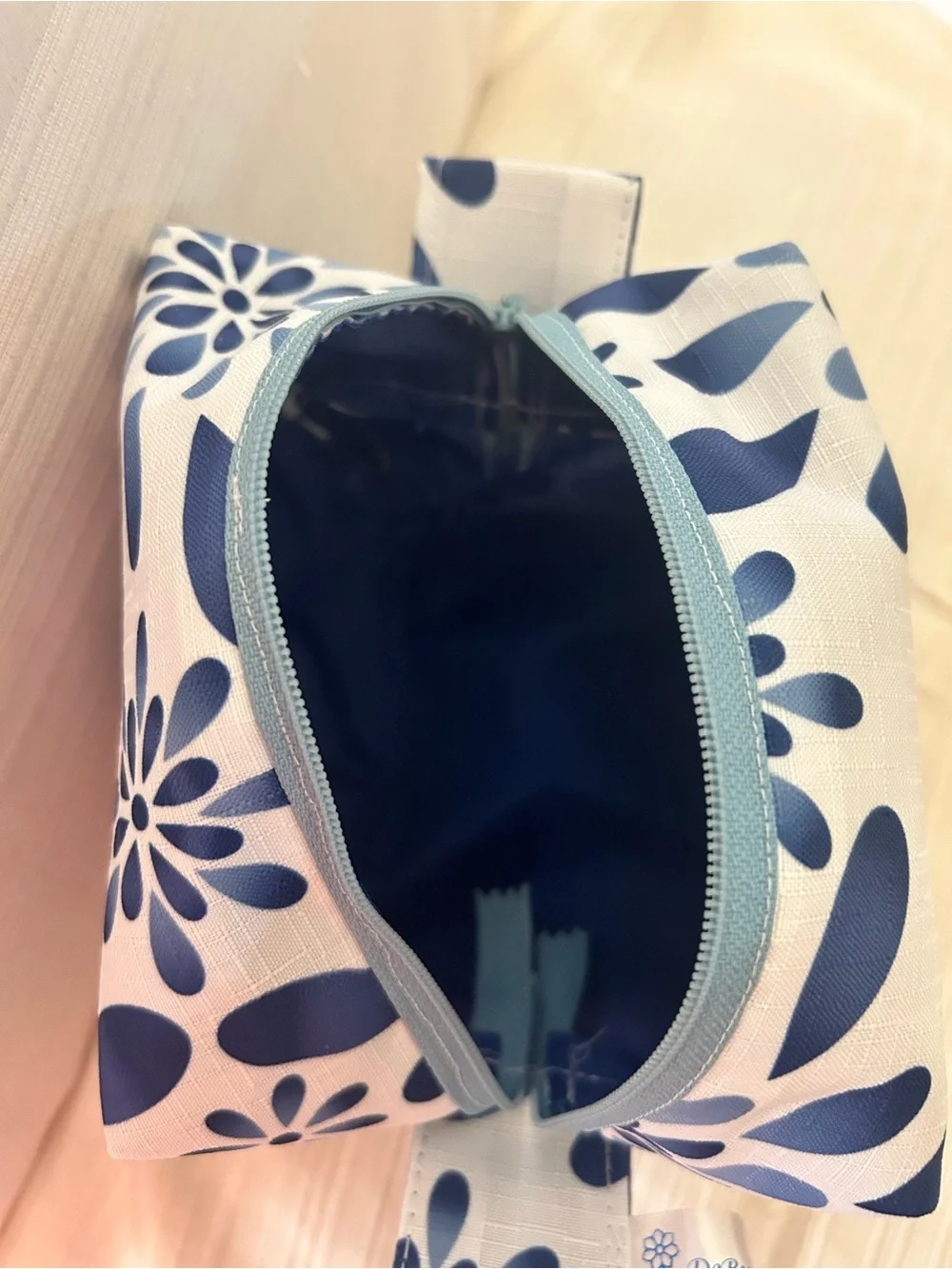 Debunnys stylish navy