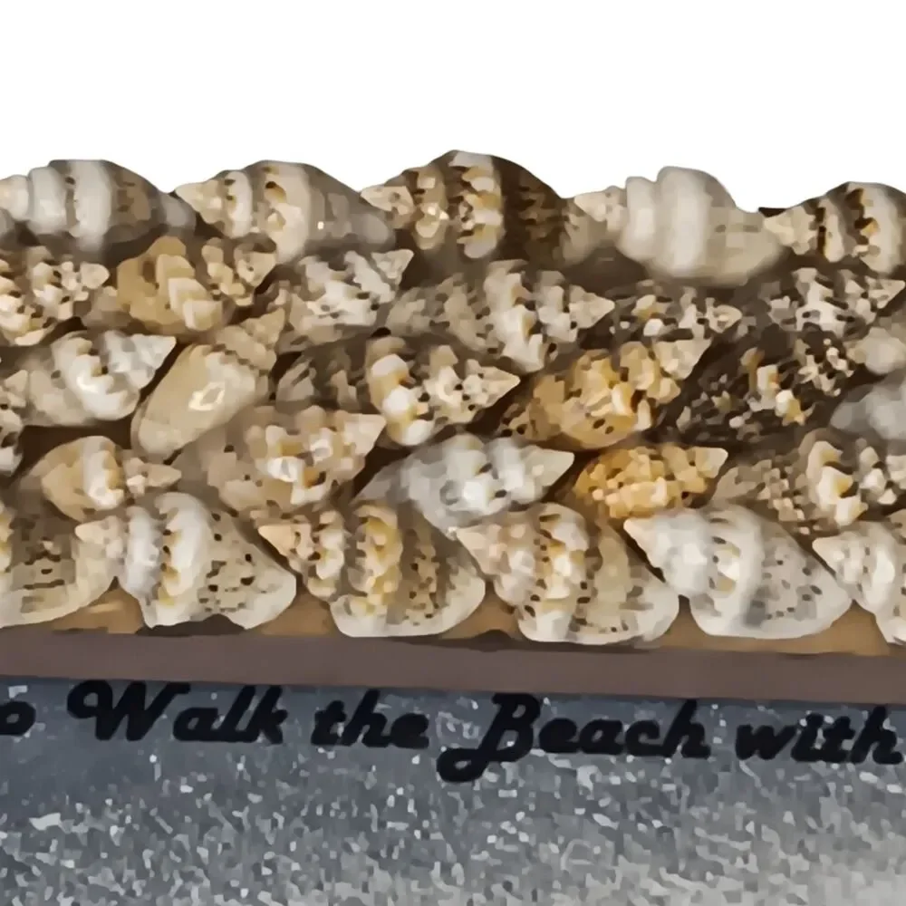 Unbranded seashell tabletop