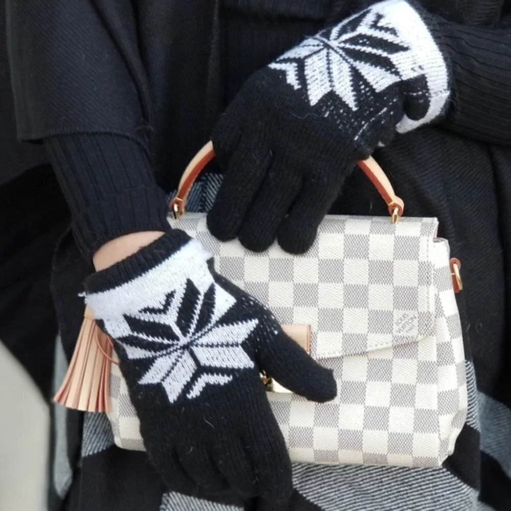 Thick Winter Knit Mittens / Gloves