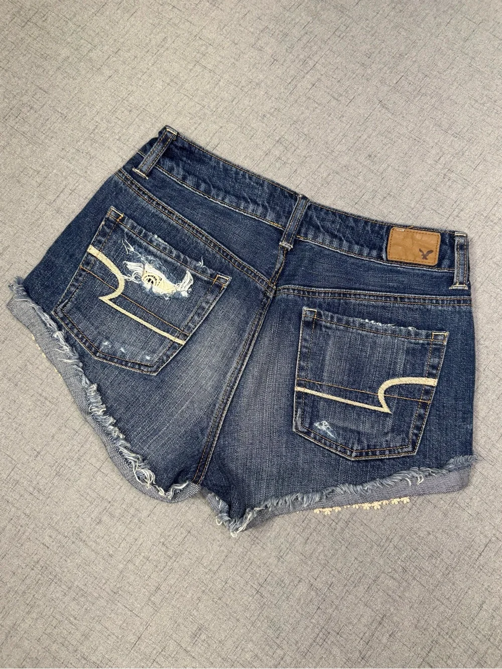 American Eagle Outfitters back new measures