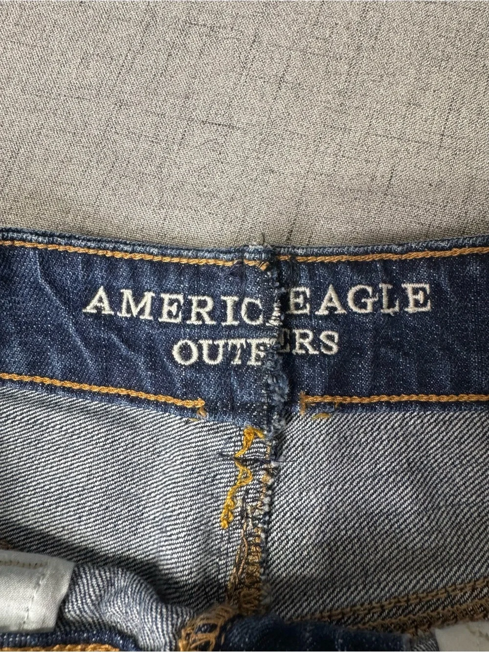 American Eagle Outfitters blue reviews