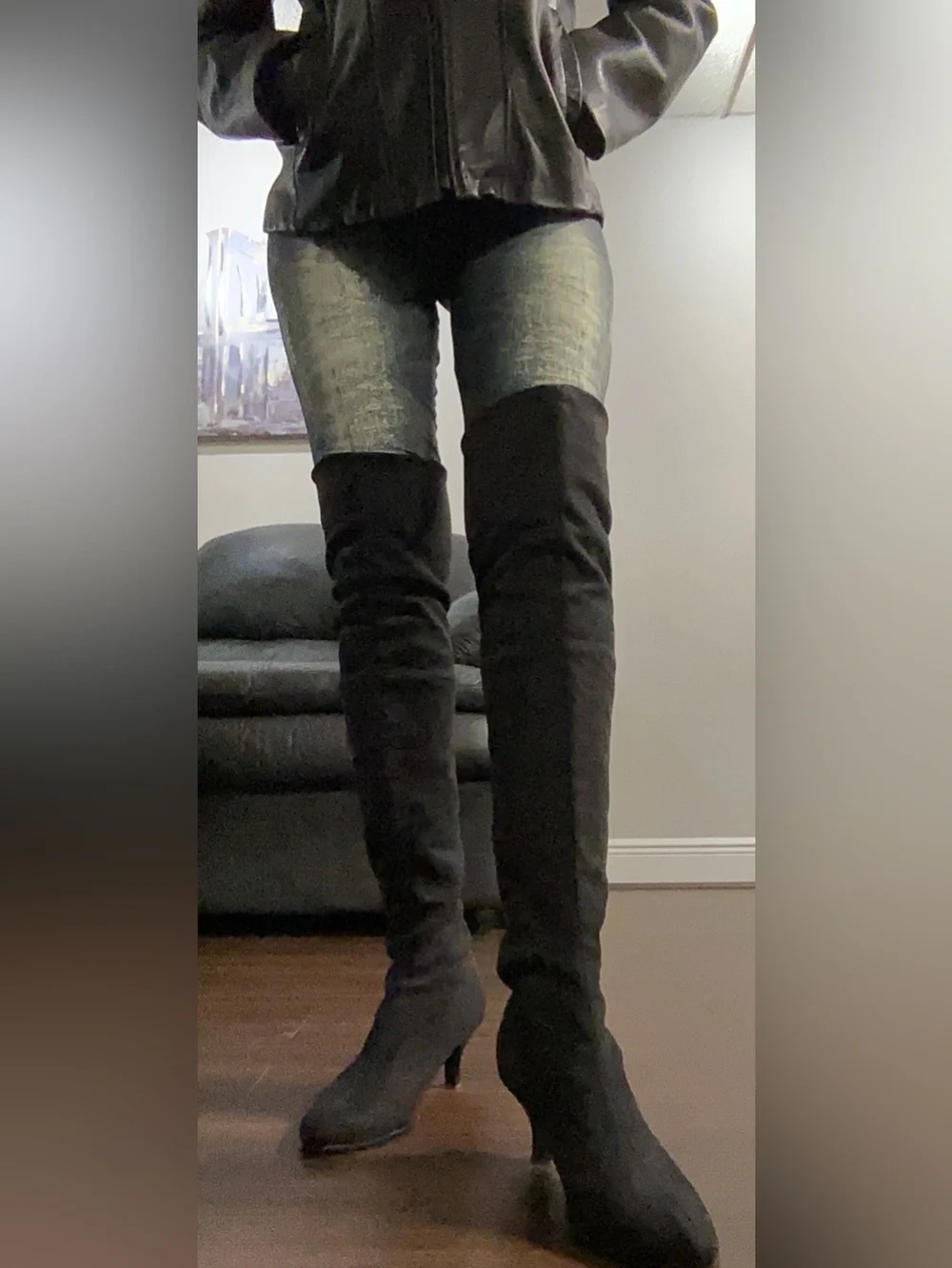 Vero Cuoio contemporary black