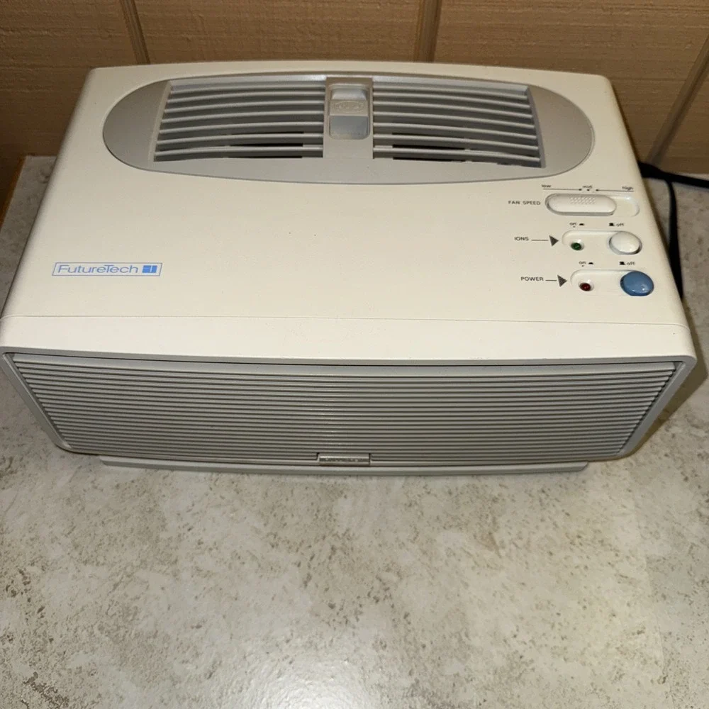 FutureTech Air Purifier with 3-Speed Control and Filter Indicator, Works‎
