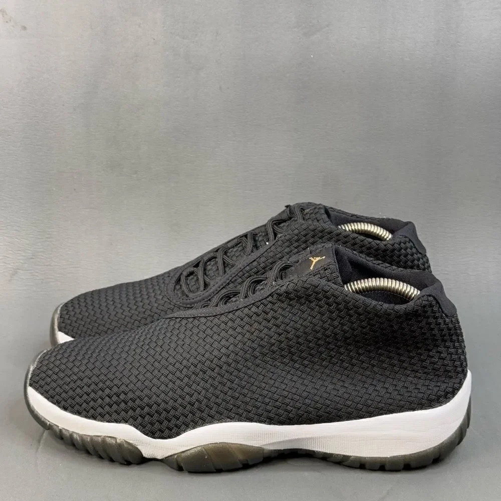 Jordan gently used