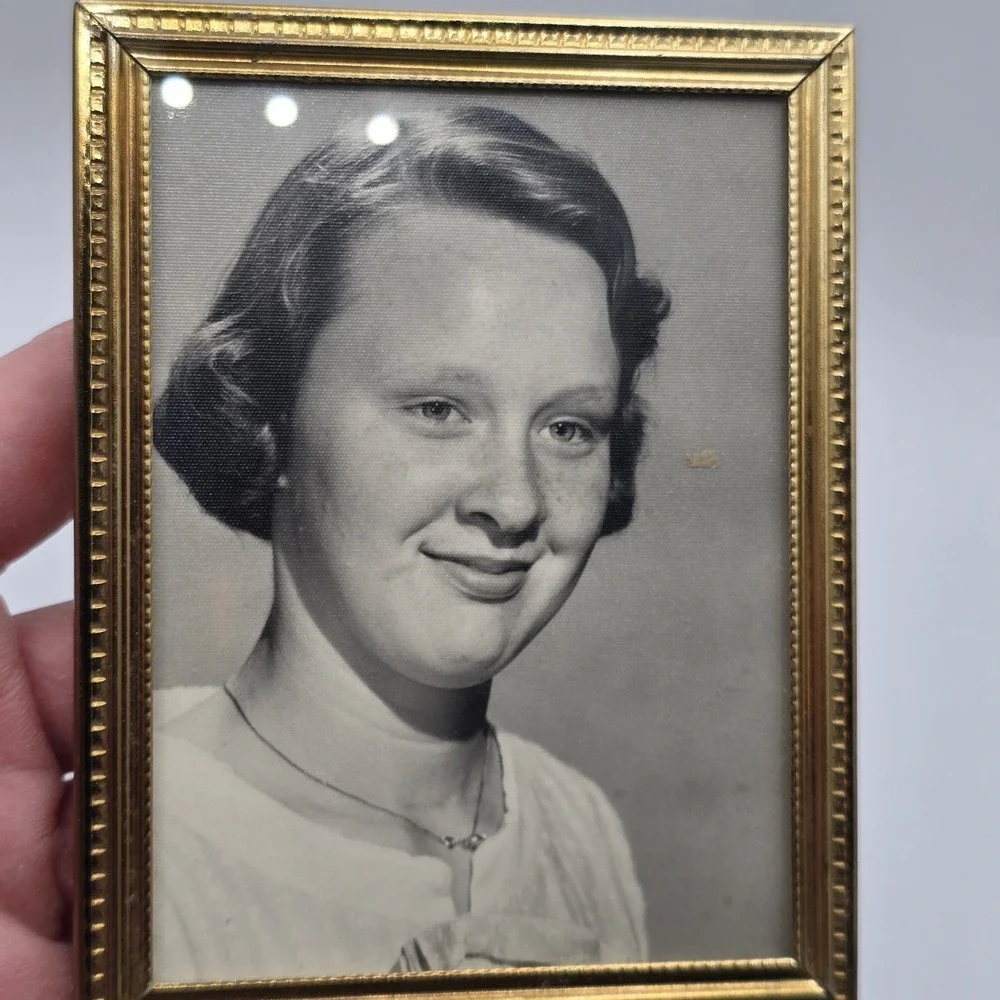 MCM Brass/Gold Tone Metal Picture Frames With Photo‎ Of Teen Girl 70s