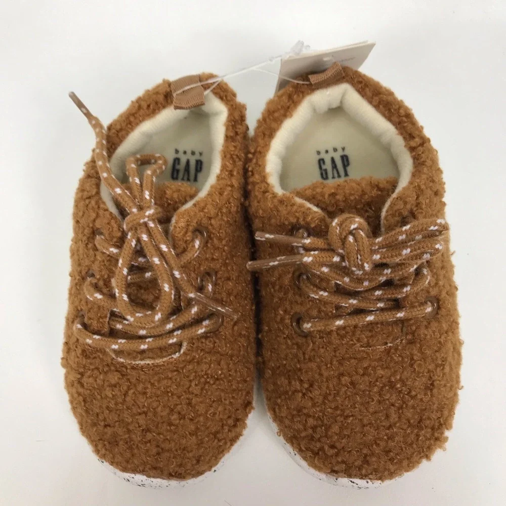 GAP fuzzy 18 brown