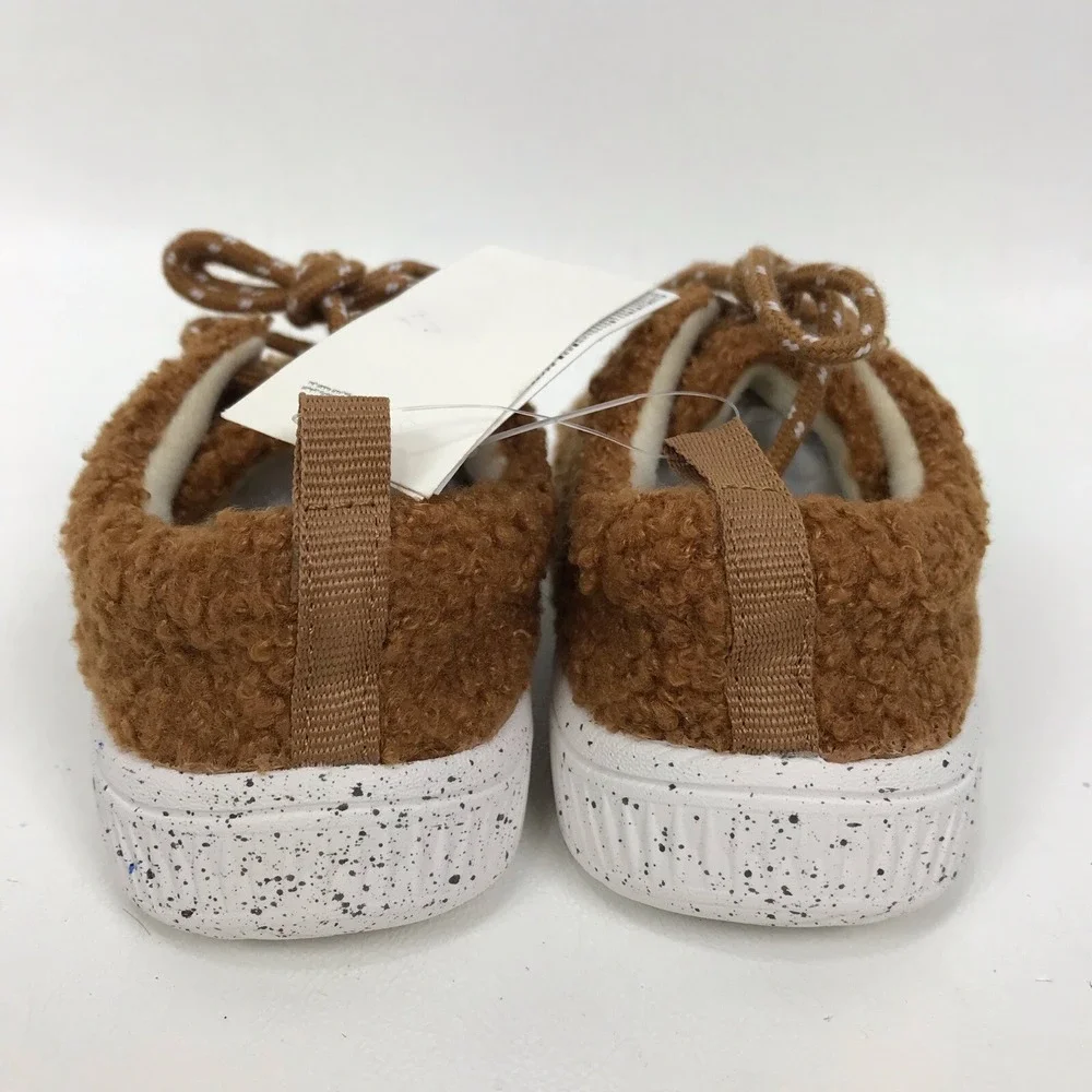 GAP shoes size brown