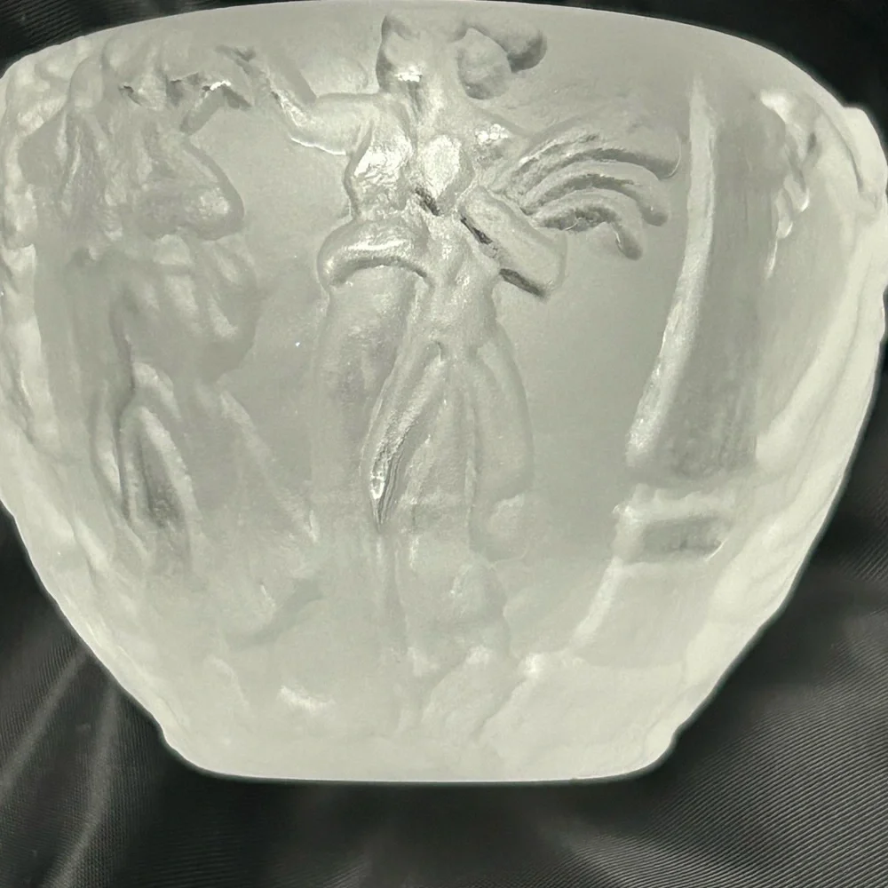 Medici elegant frosted
