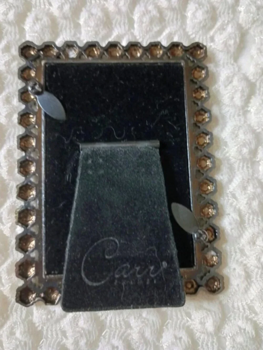 Carr bordered creates built