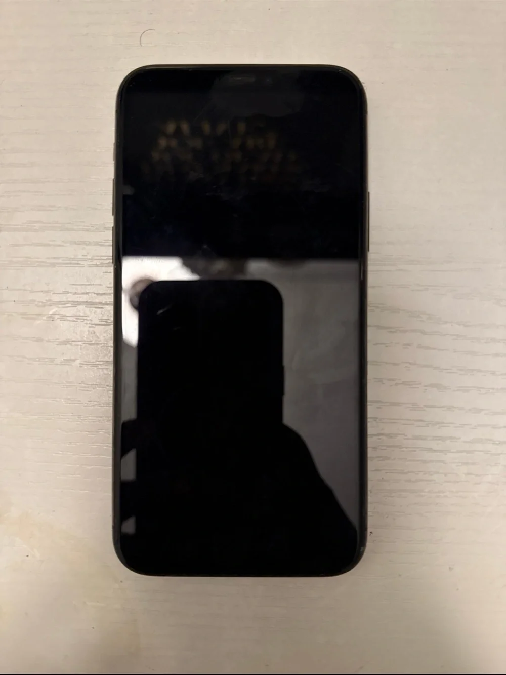 Apple iphone dark