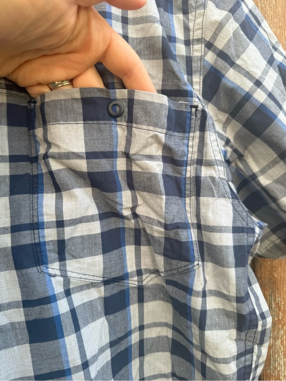 North Face Men's Blue Gray Plaid Short Sleeve Snap Button Down Shirt Size Large