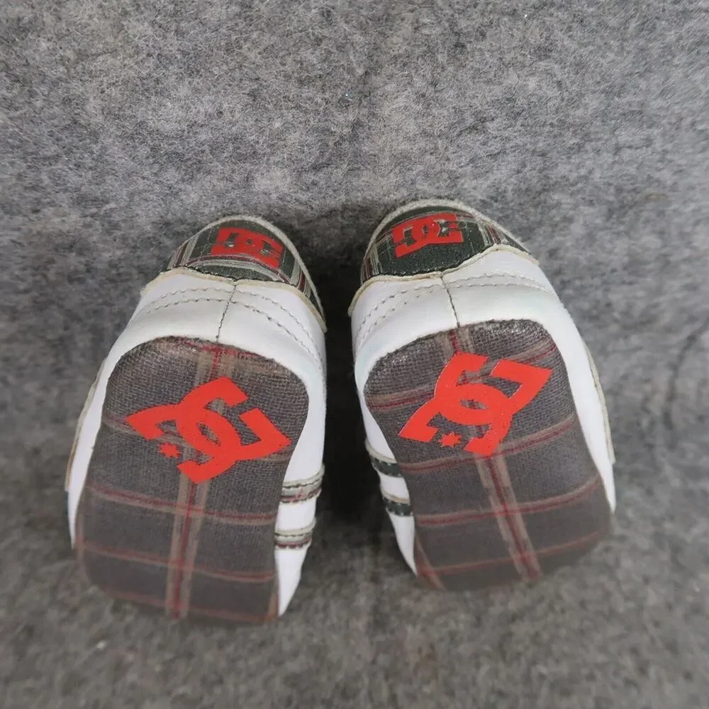 DC used shoes