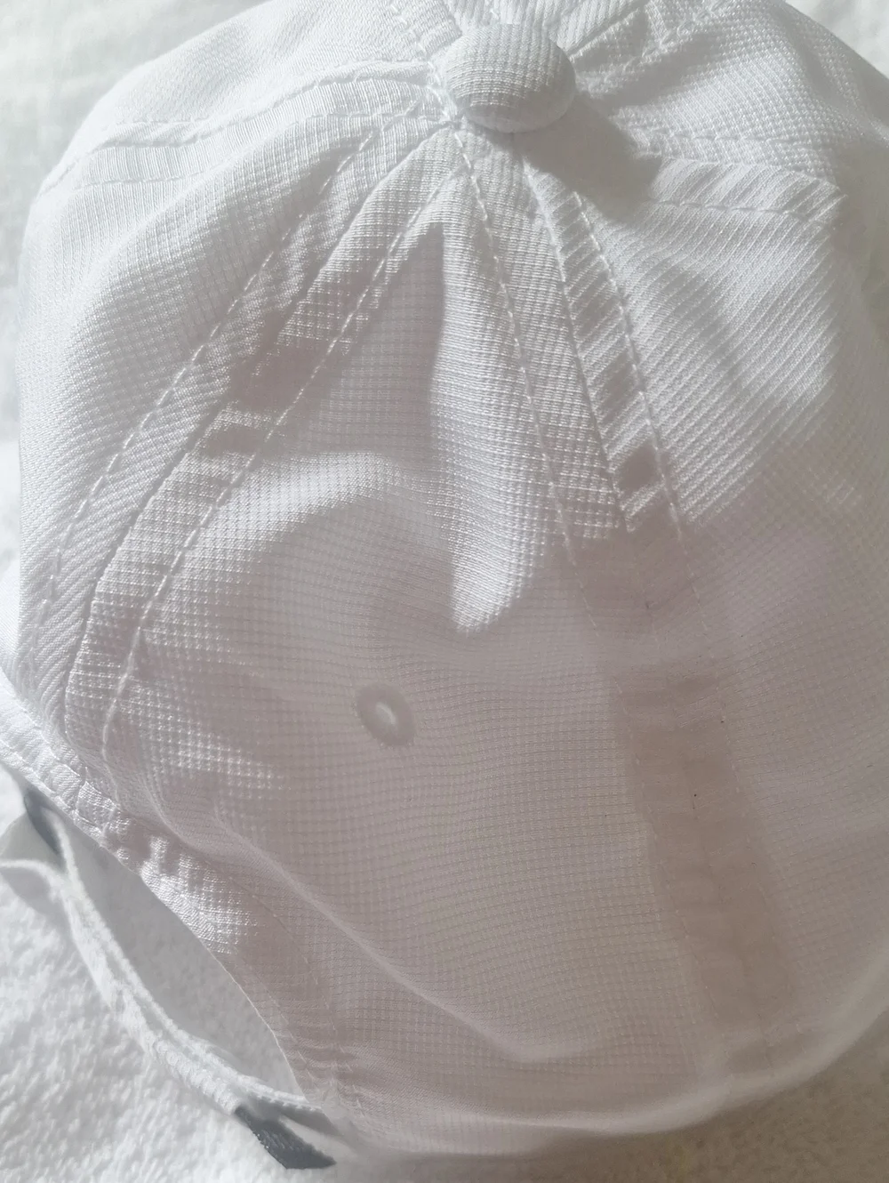 Nike White Cap with Black Jumpman Logo Gorra De Nino