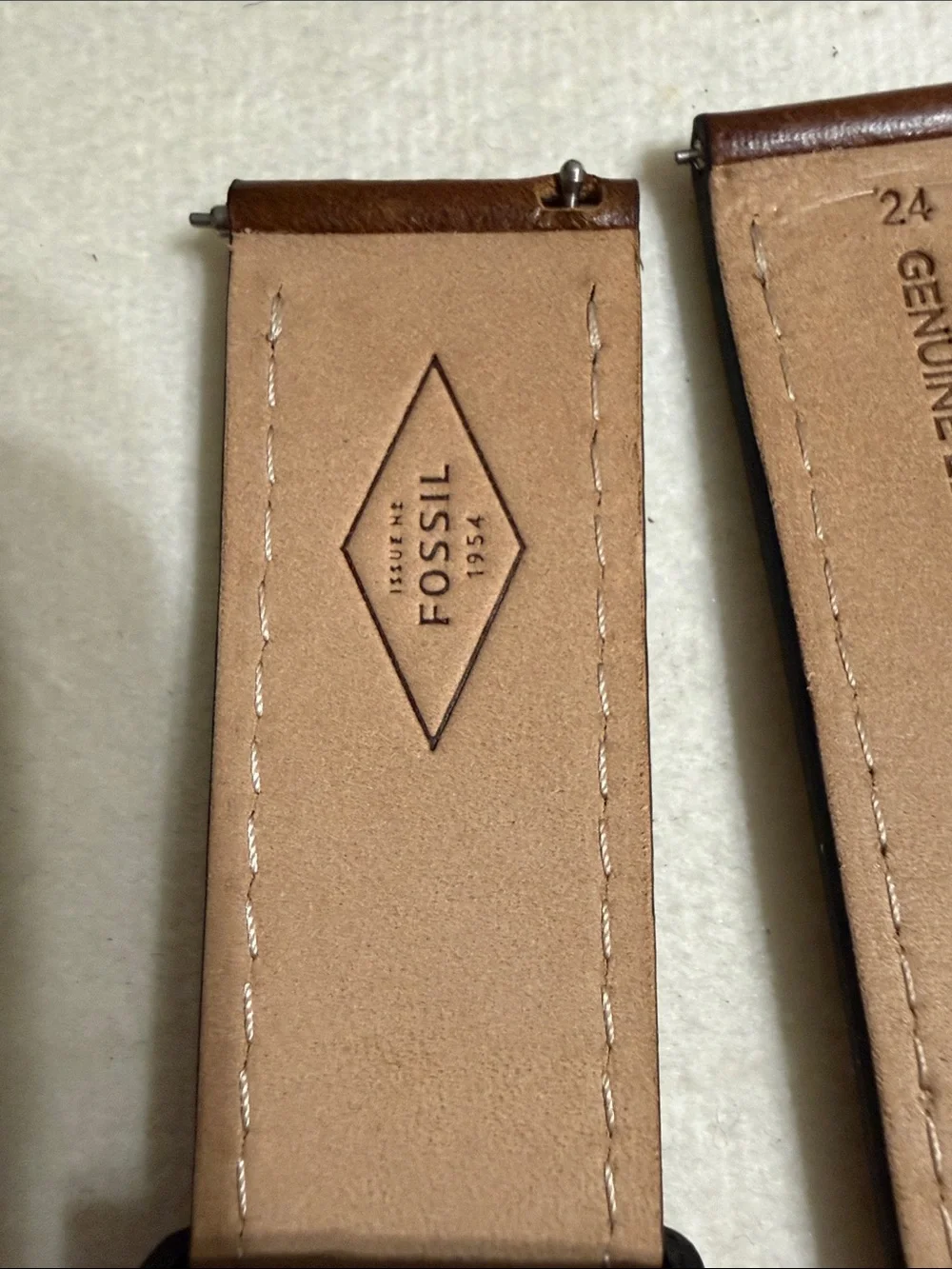 Fossil genuine leather