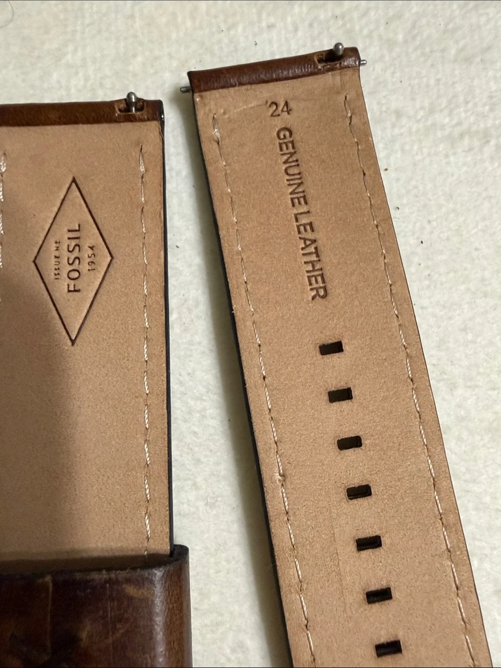 Fossil genuine leather