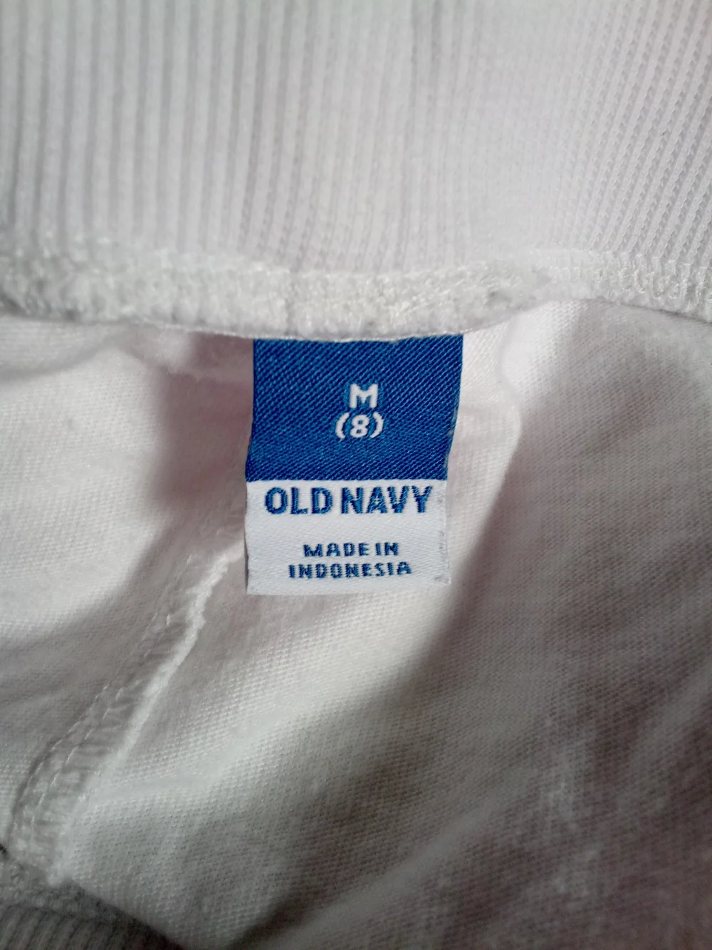 Old Navy White Skort with Navy & Pink Waistband