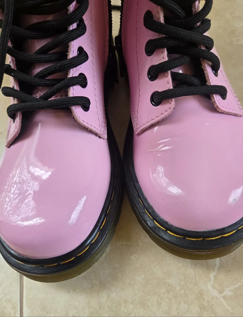 Dr. Martens stylish pink