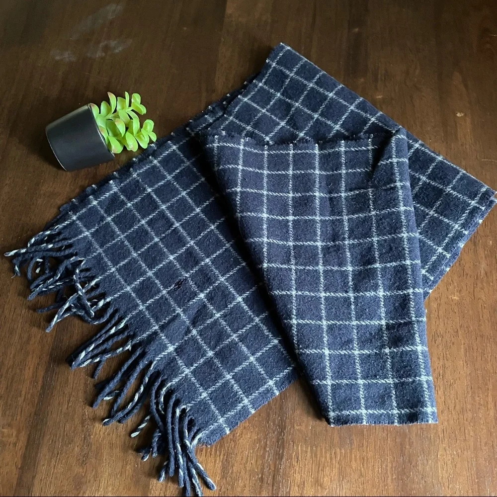 Polo Ralph Lauren 100% Lambs Wool Plaid Blue Fringe Scarf