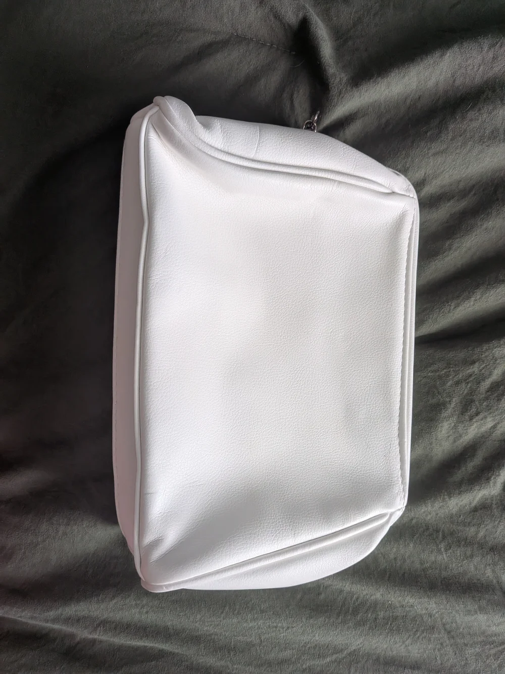 Rodan + Fields White Zip Cosmetic Case