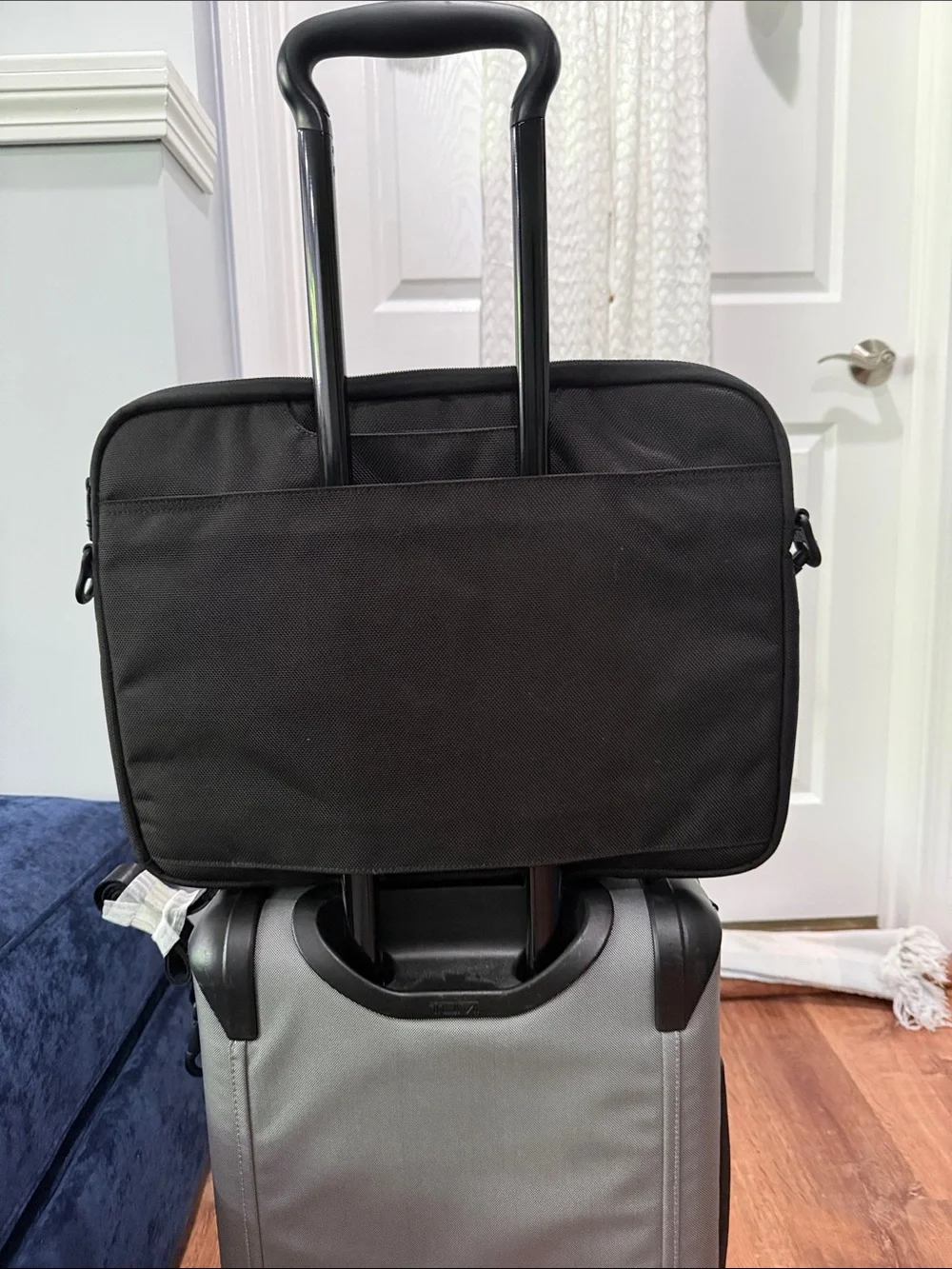 Tumi sleek black