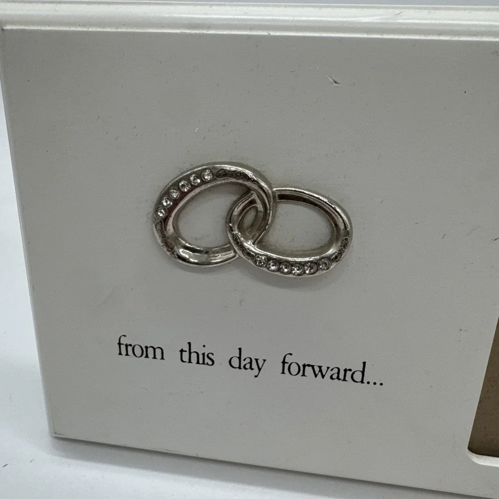 The Unbranded Brand fits photo