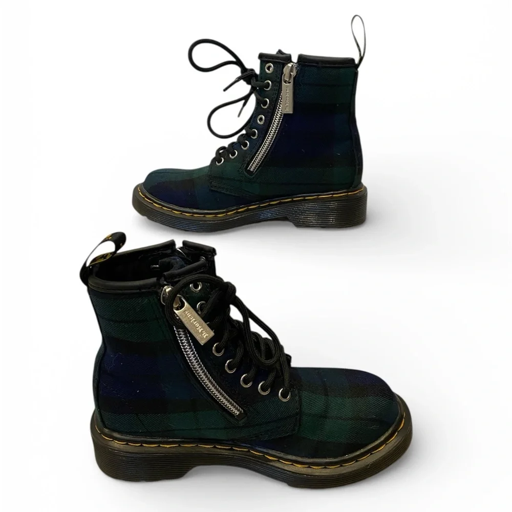 Dr. Martens hallways cemented off