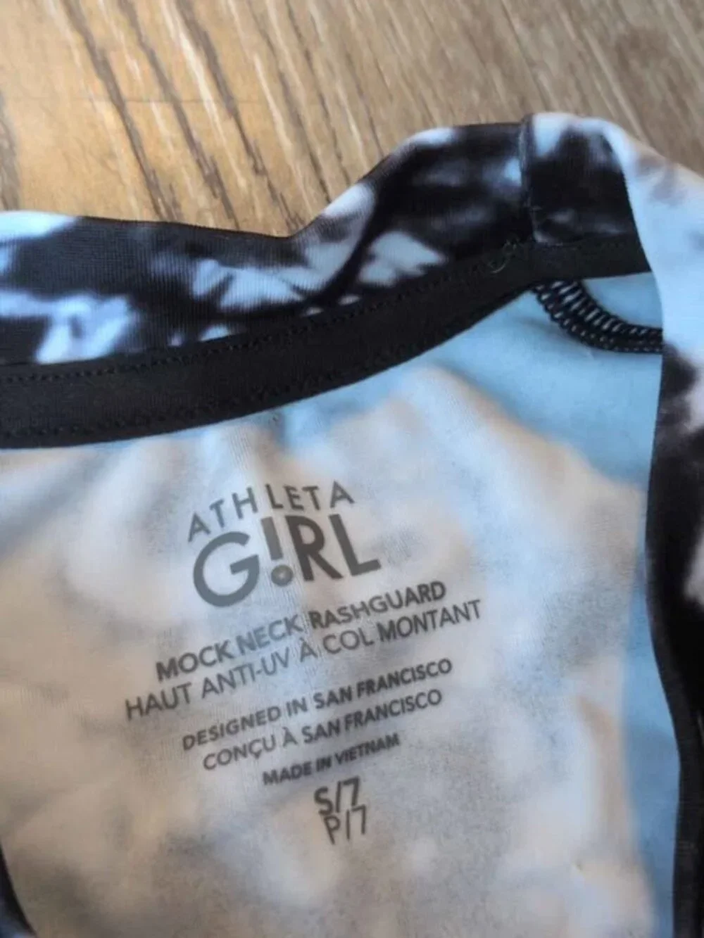 Athleta girl tie
