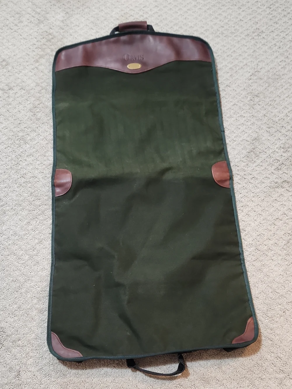 Orvis sturdy dark