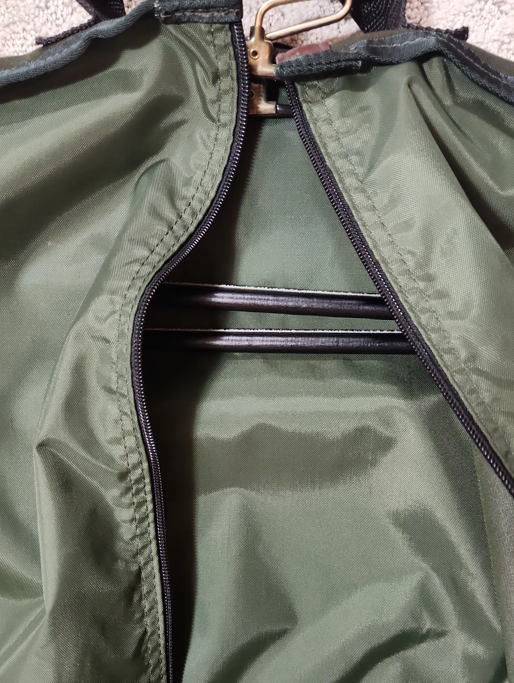 Orvis sturdy dark