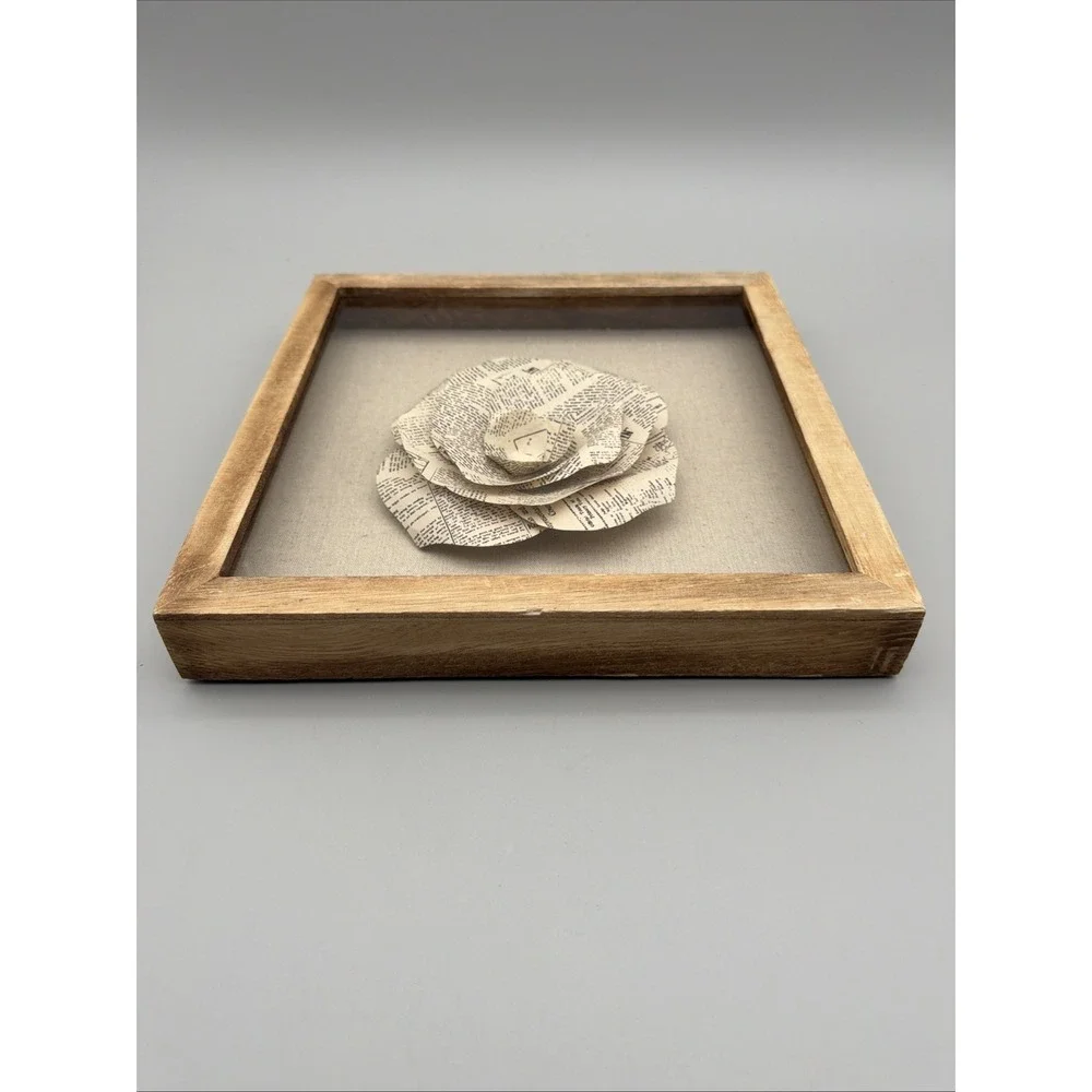 Wooden Ships 1990s frame flower