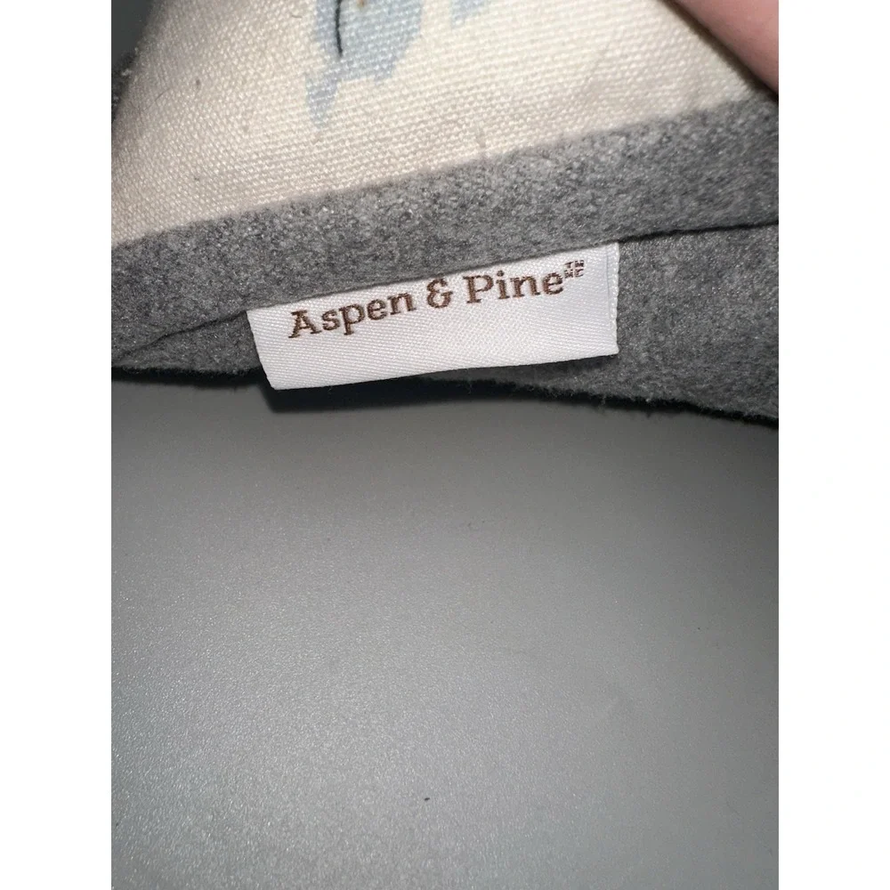Apen & Pine pre owned
