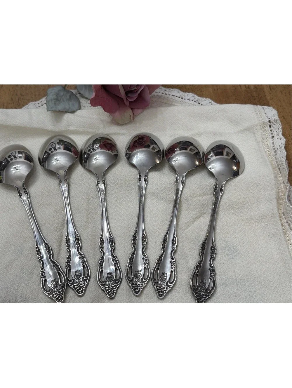Oneida Community Michelangelo Silver plated  Tablespoons Set 6 Roses Cottage