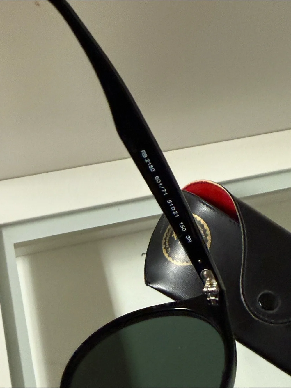 Ray-Ban round ray