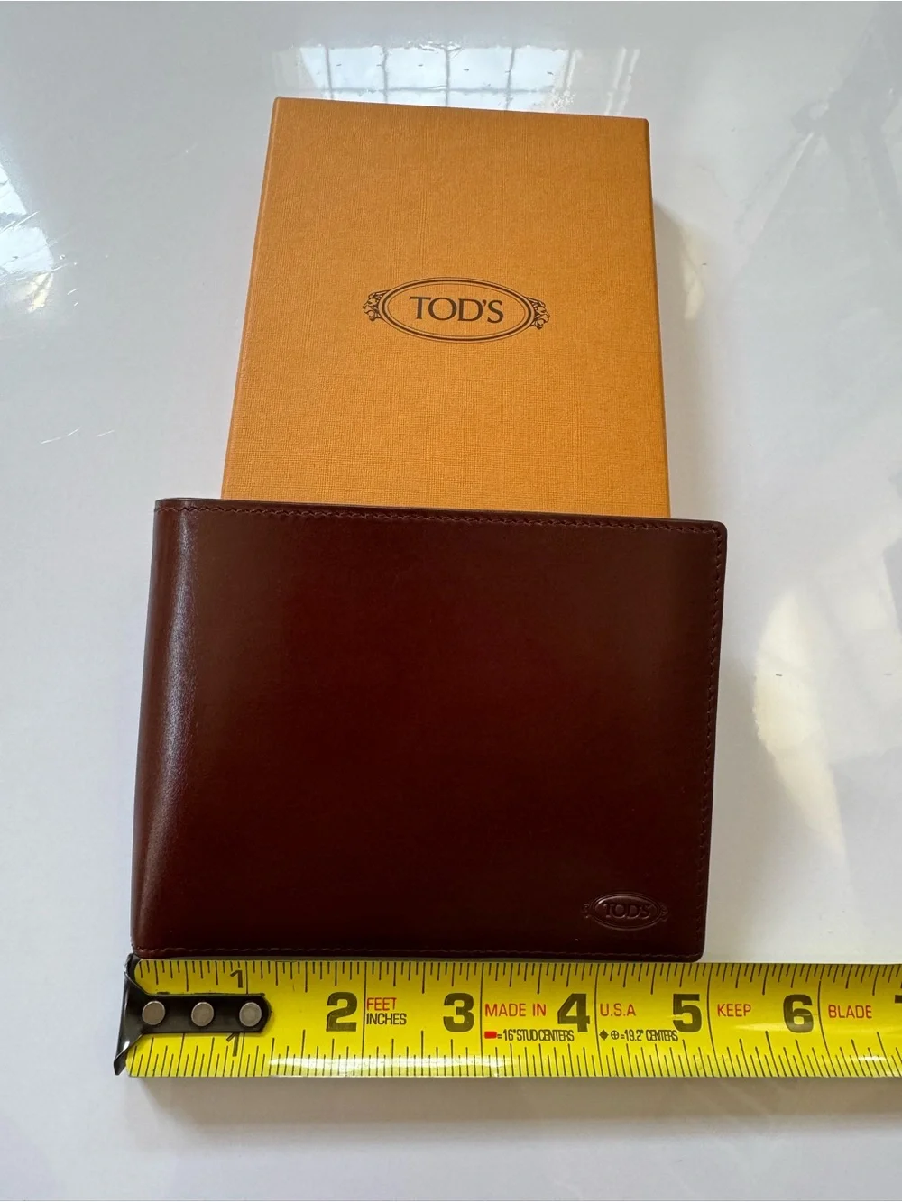 NEW Tod's Leather Bifold Wallet with Coin Pocket Dark Brown XAM0F07 NEVER USED