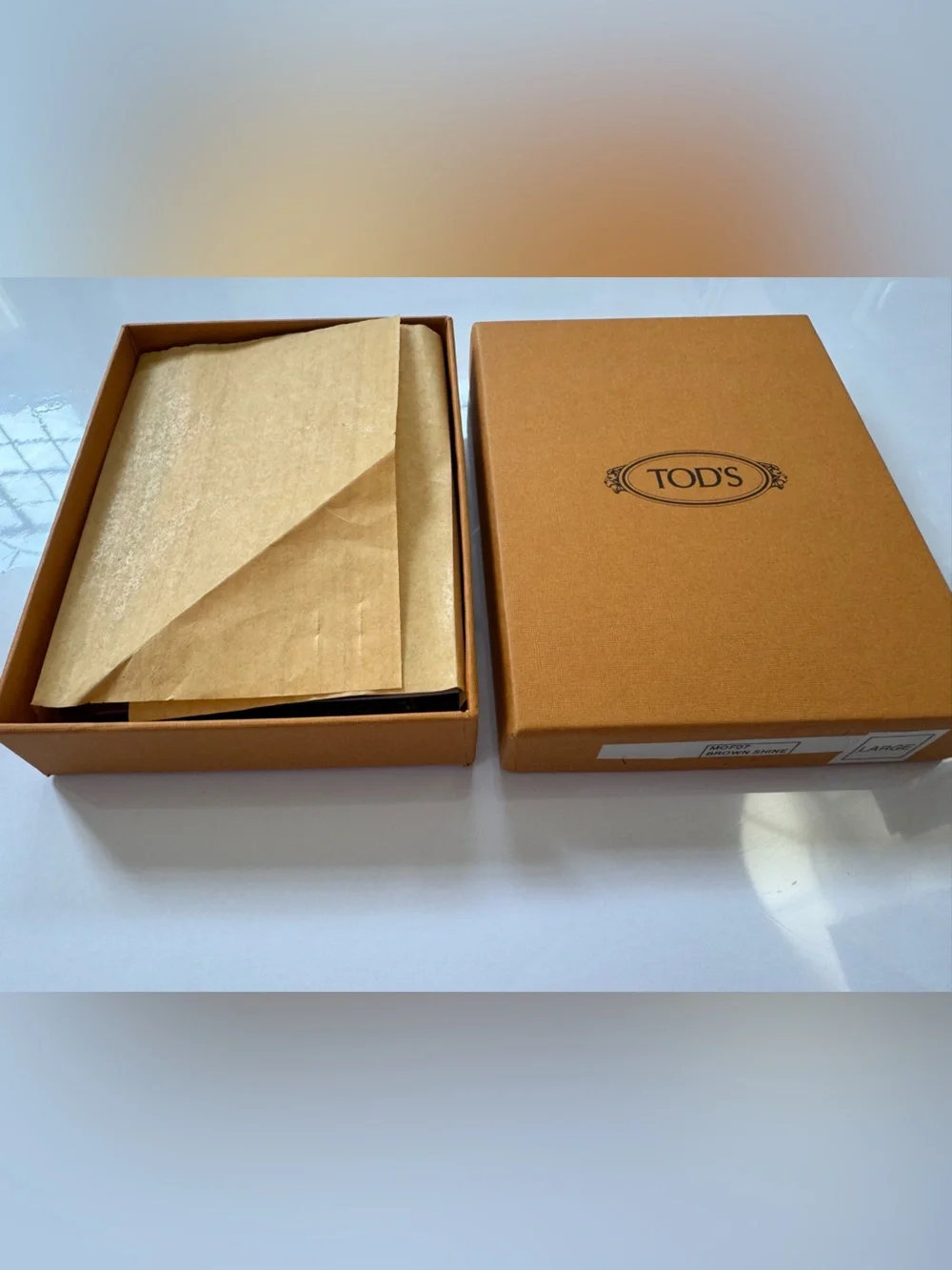 NEW Tod's Leather Bifold Wallet with Coin Pocket Dark Brown XAM0F07 NEVER USED