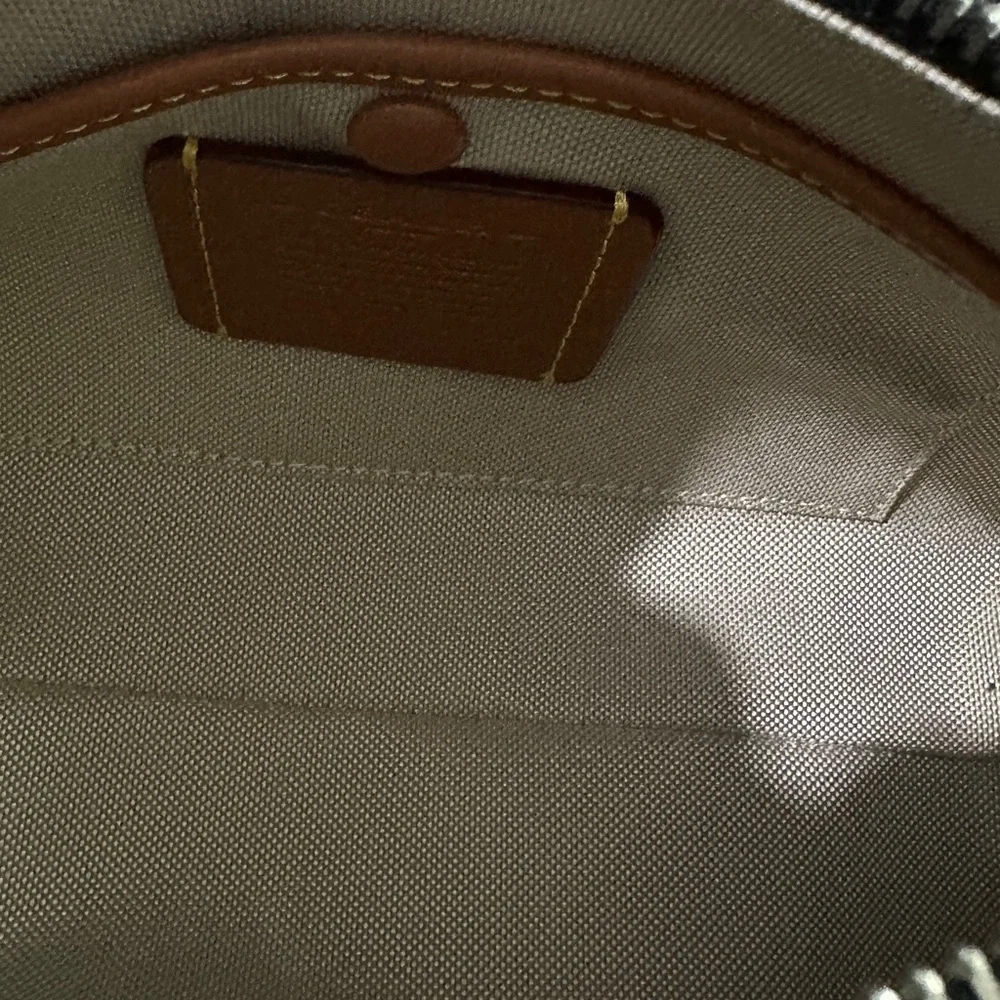 Coach brand color