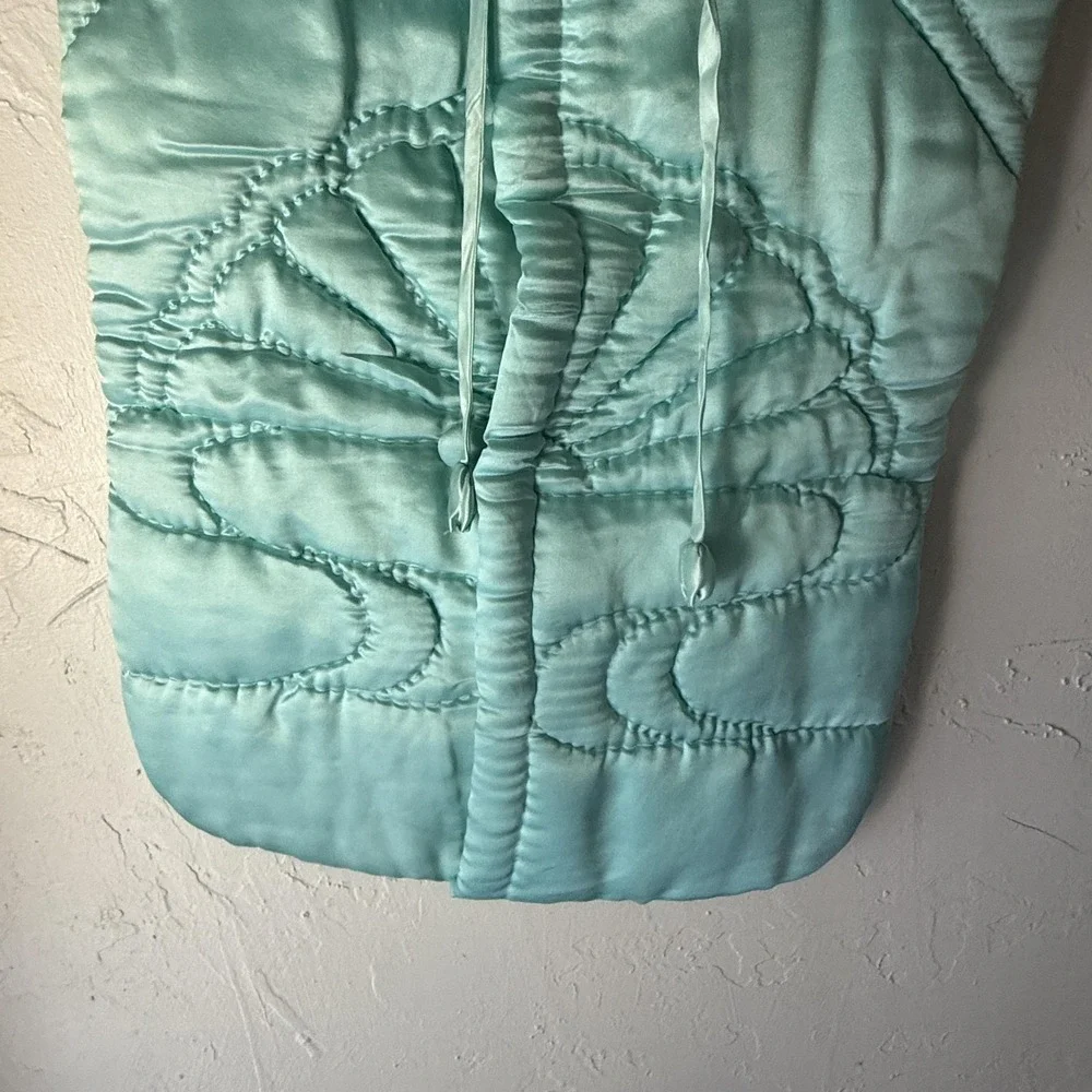 N/A vintage blue