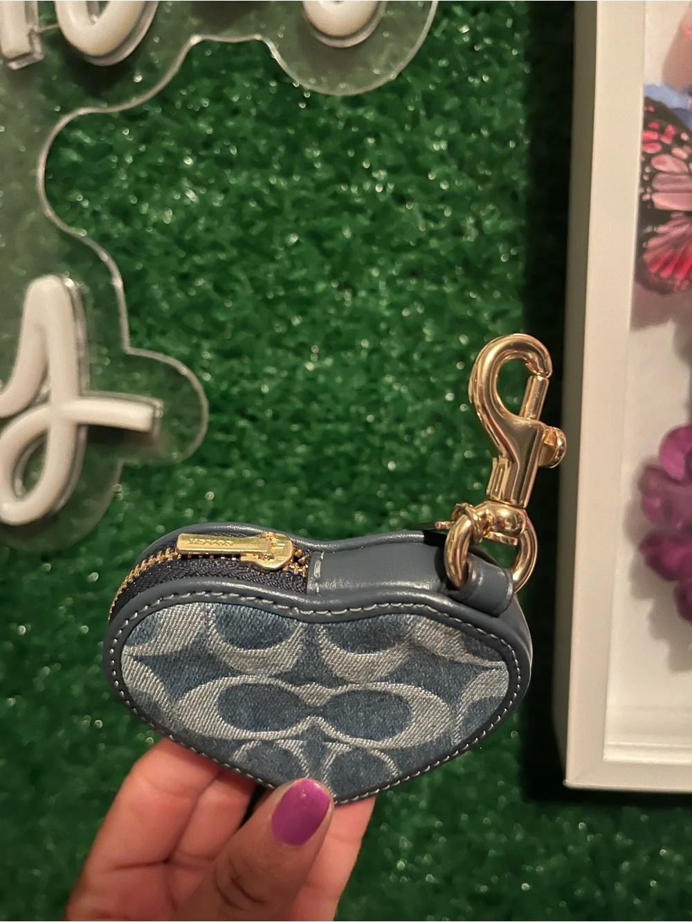 Coach sold out