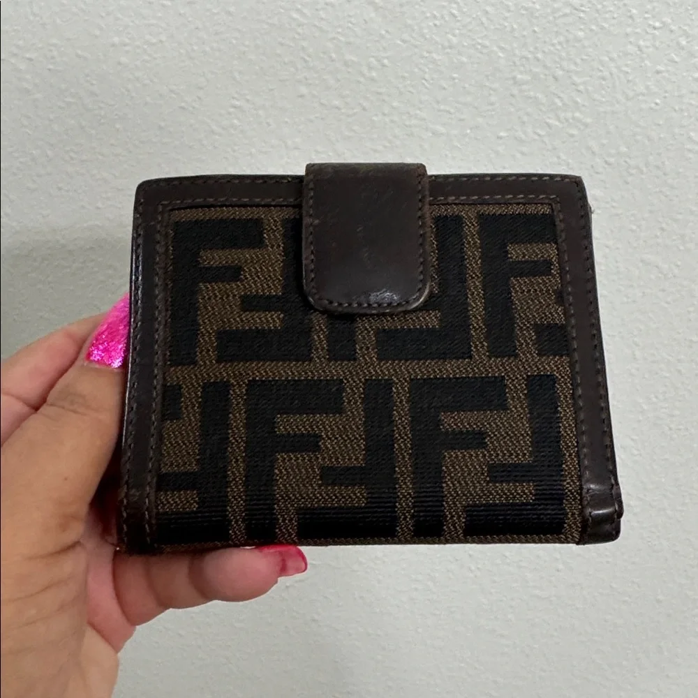 Fendi Vintage Wallet Good To Fair