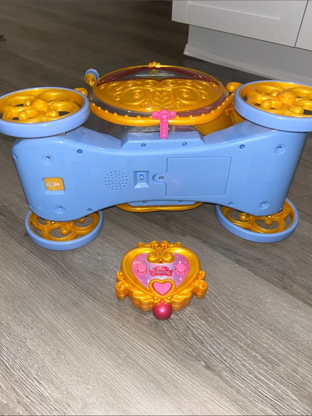 Disney like new