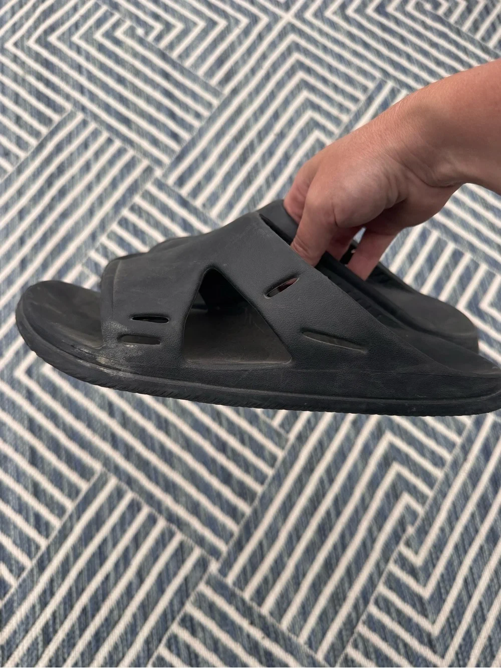 Chaco preowned smoke