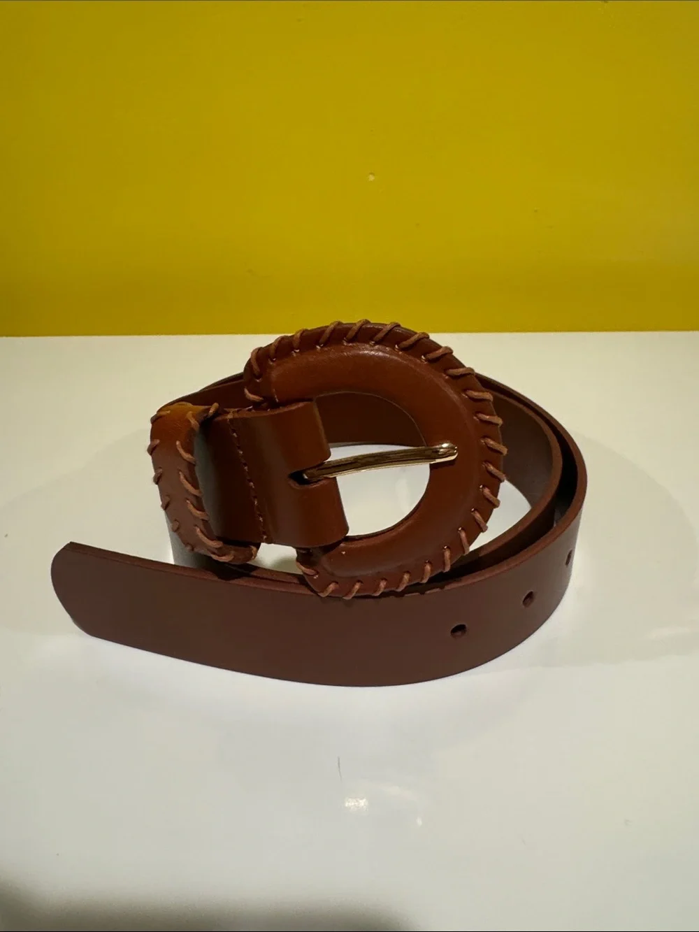 NWT Loft buckle stitch leather belt.