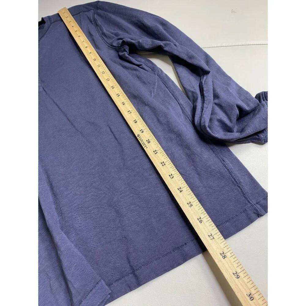 J. Crew button seeking